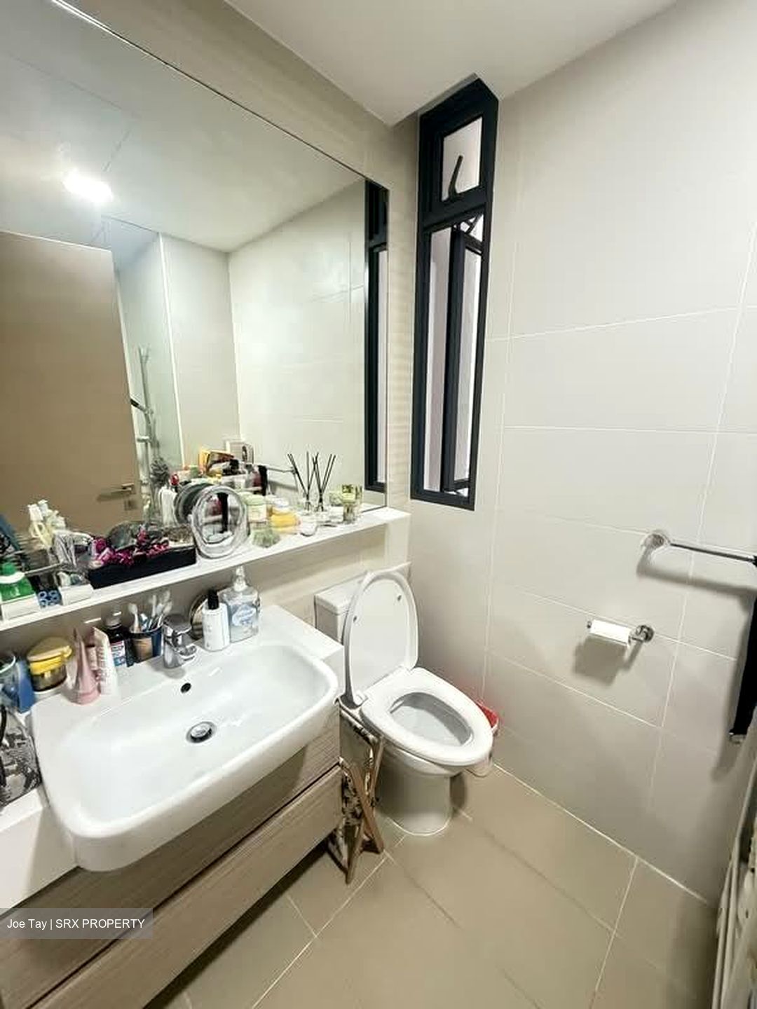 The Luxurie (D19), Condominium #566431881